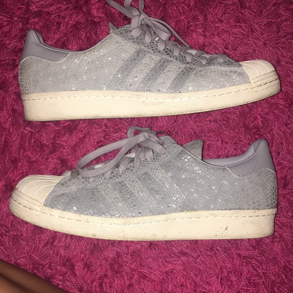 baby blue shell toe adidas